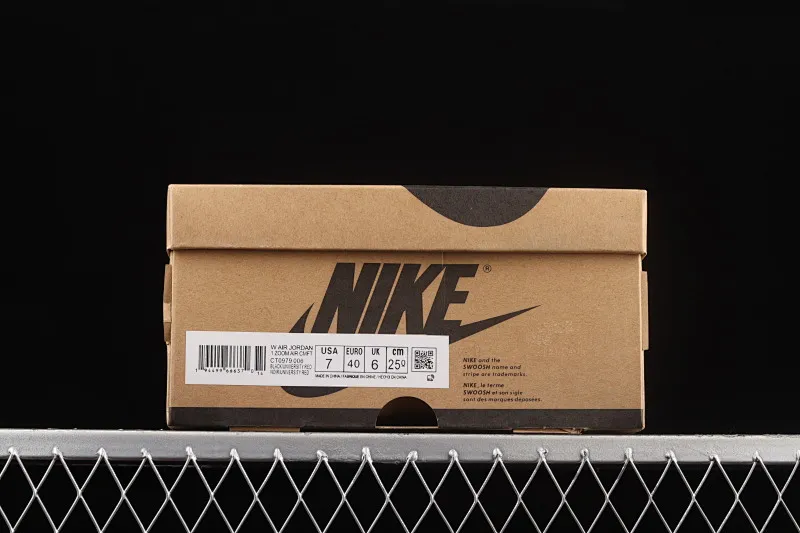 All categories Air Jordan Jordan series basketball shoes Air Jordan 1 High Air Jordan 1 Zoom CMFT AJ Joe 1 black and red color CT0979-006